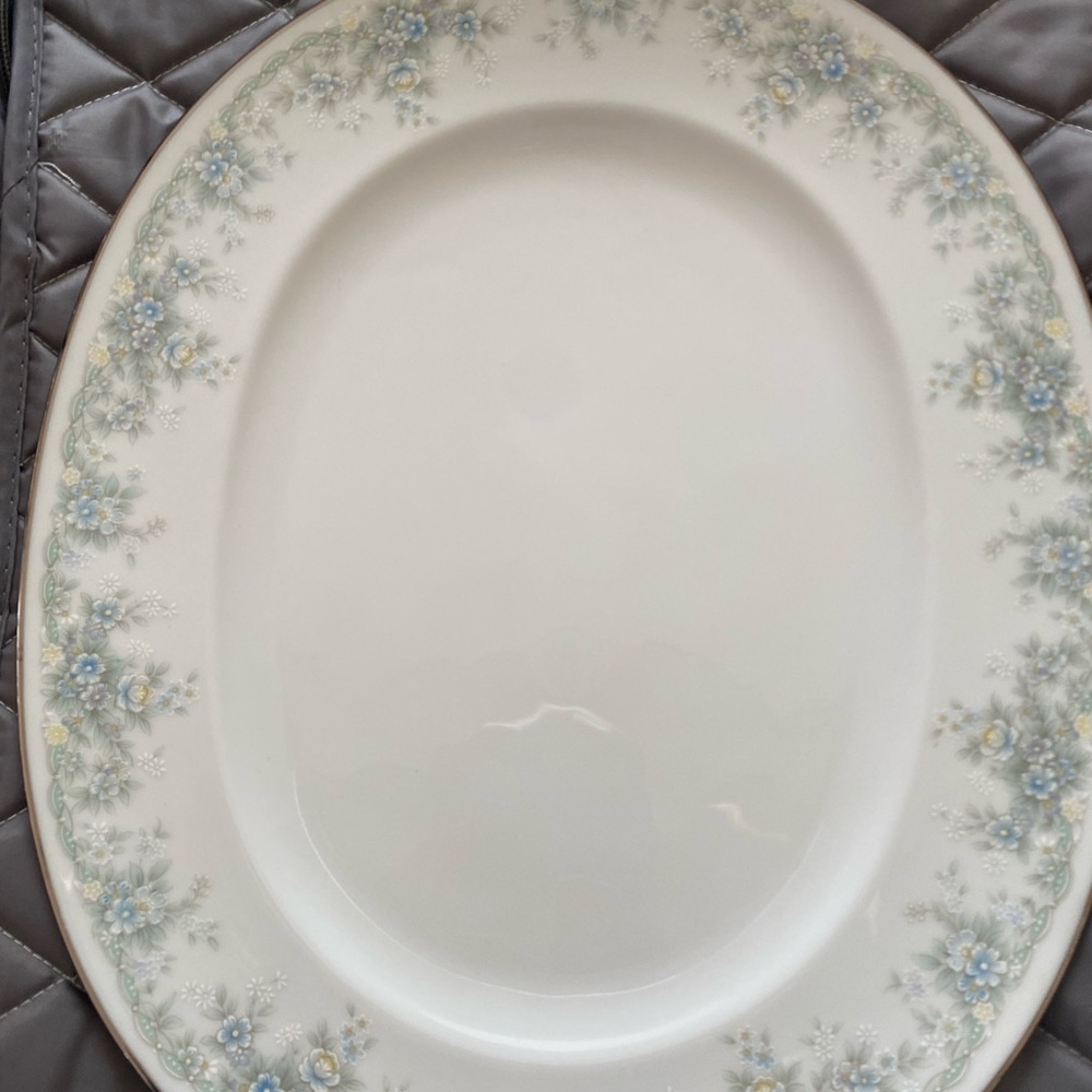 Elegant Floral Oval Platter